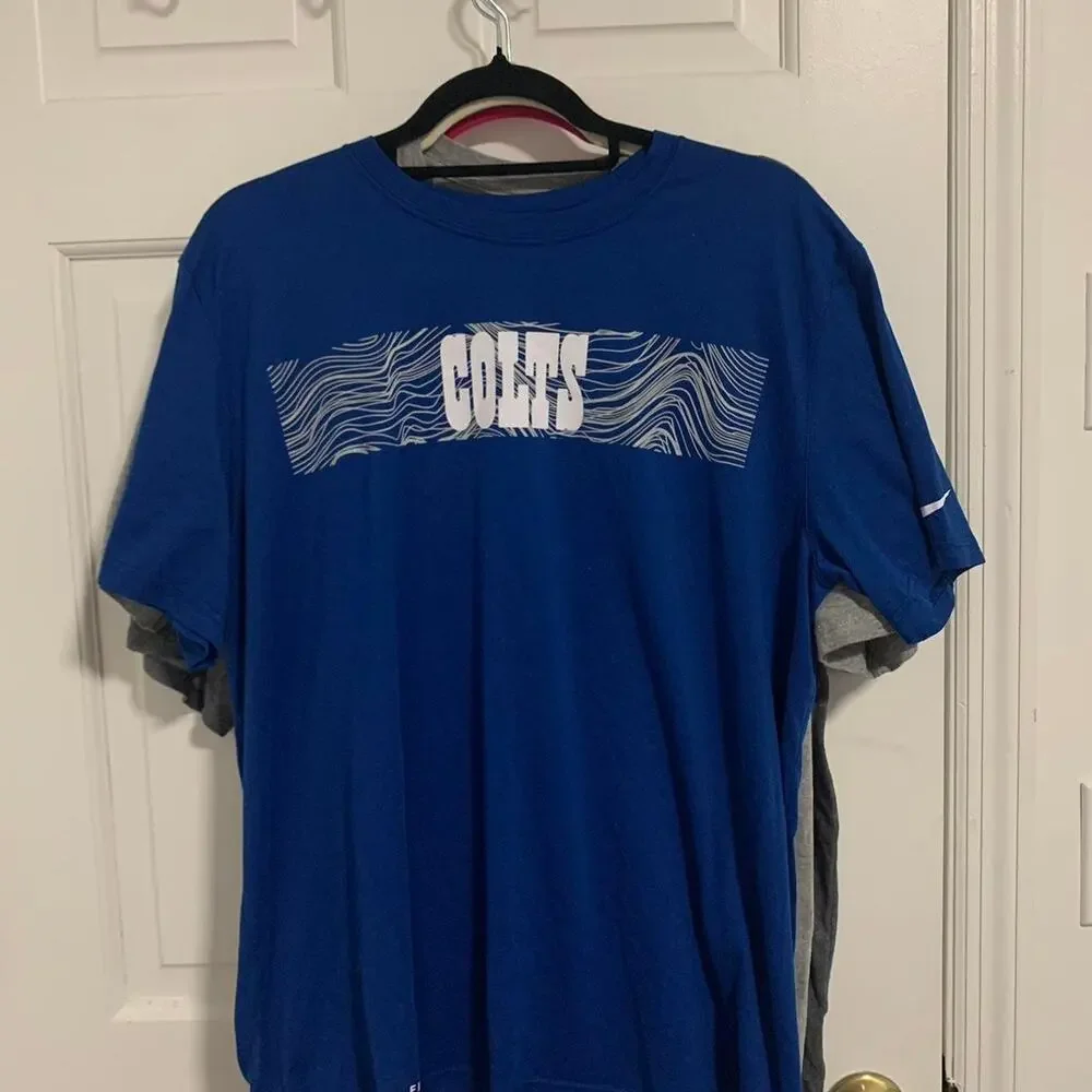 Bundle of 3 Nike Indianapolis Colts NFL T Shirt Size Large - Picture 4 of 5
